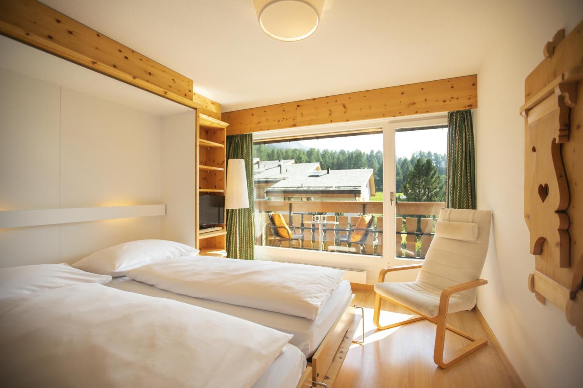 Hotel Chesa Surlej Silvaplana Zewnętrze zdjęcie